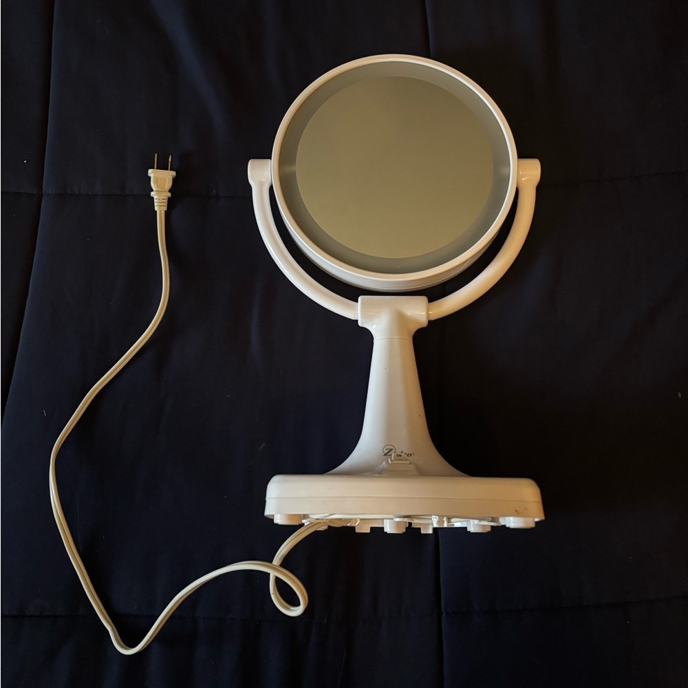 Illuminated Vanity Mirror with Stand